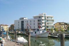 Edificio commerciale residenziale Caorle